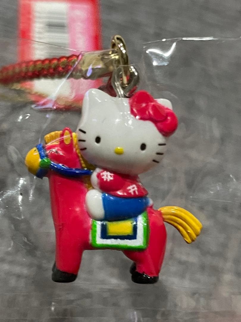ハローキティ激レア！ ご当地限定ストラップ 2000〜06 12個セットおまけ付