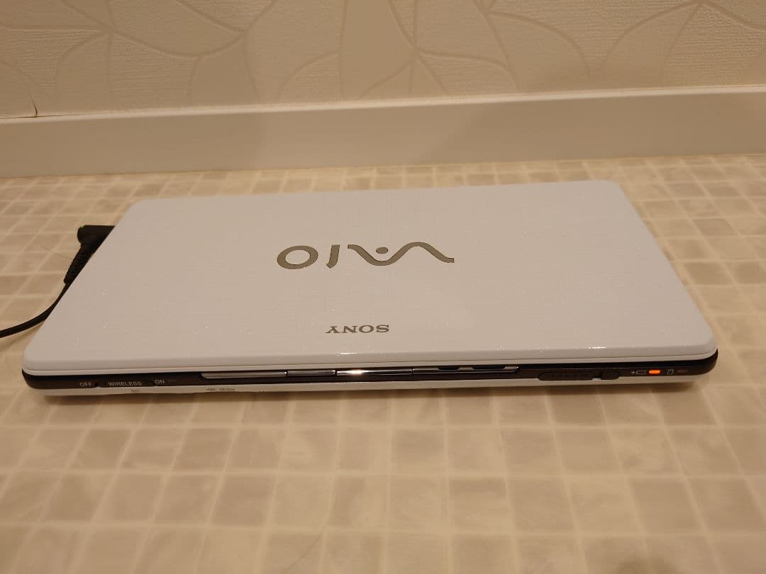 SONY VGN-P92KS ホワイト/ブラウン ジャンク品 SONY VGN-P92KS ホワイト/ブラウン ジャンク品 - メルカリ