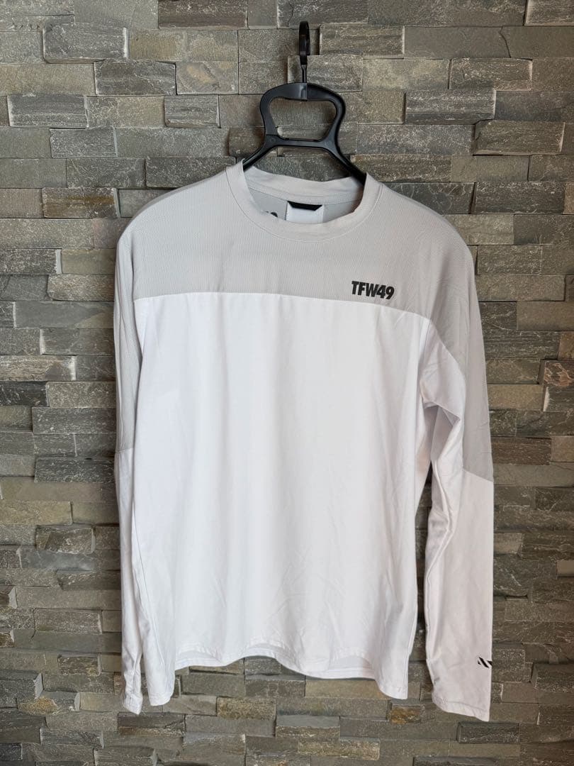 TFW49 長袖　ロンT サイズＬ 楽天市場】TFW49 MOCKNECK PRINT LONG SLEEVE T モックネック プリント