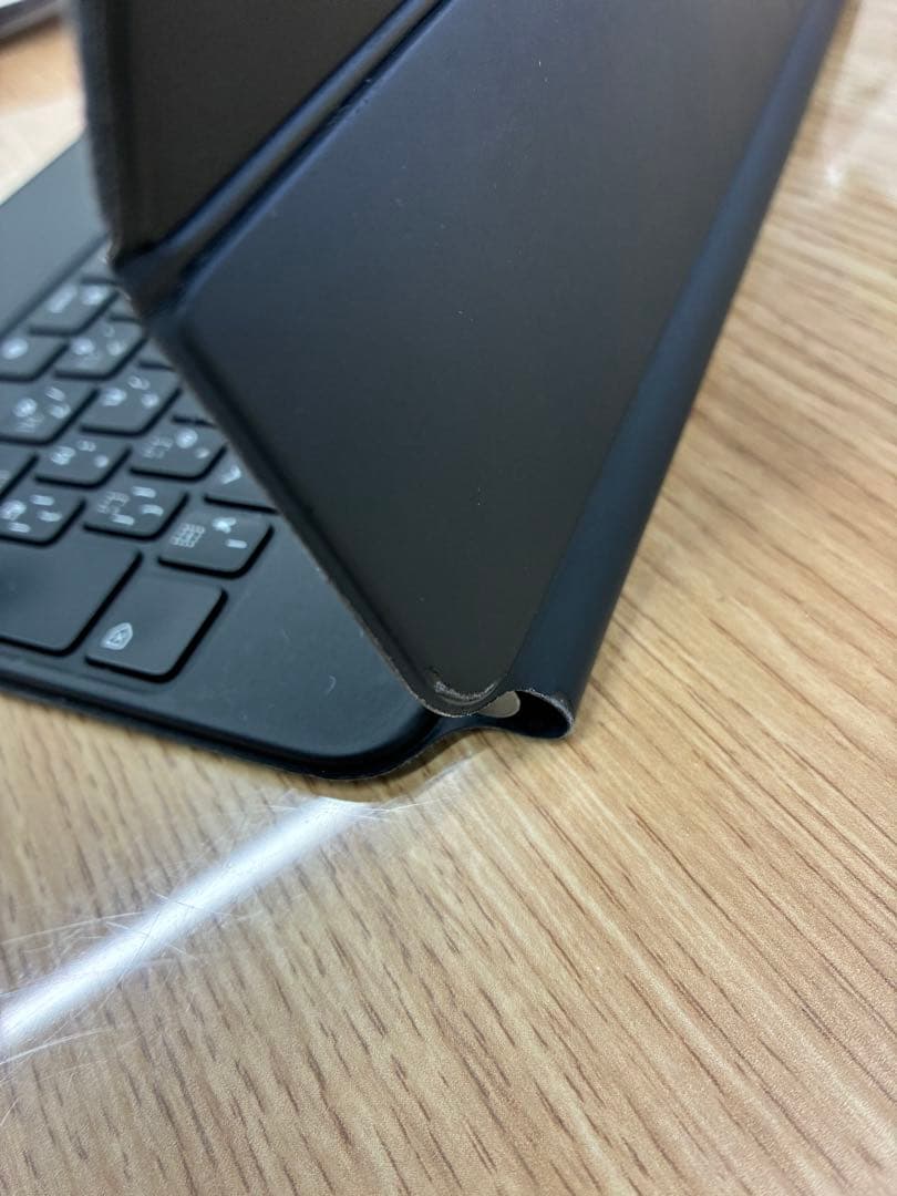 キーボード iPad Magic Keyboard