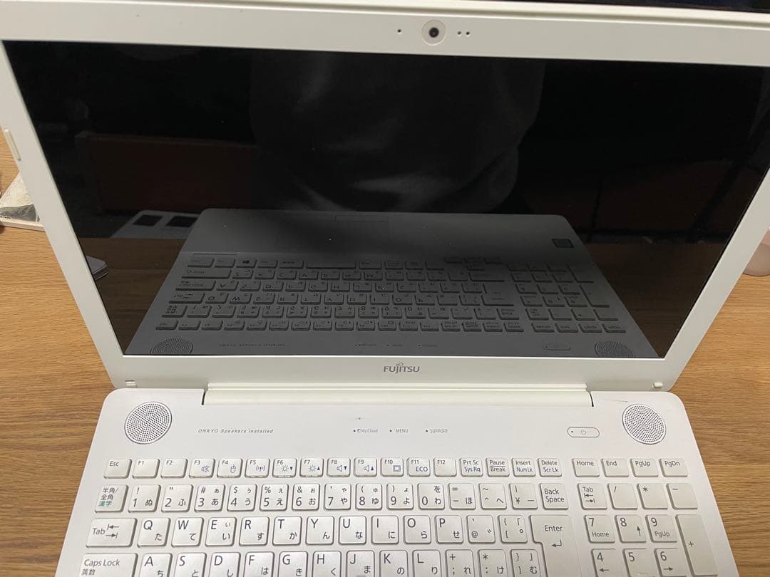 Fujitsu ノートPC ホワイト LIFEBOOK AH53/A3