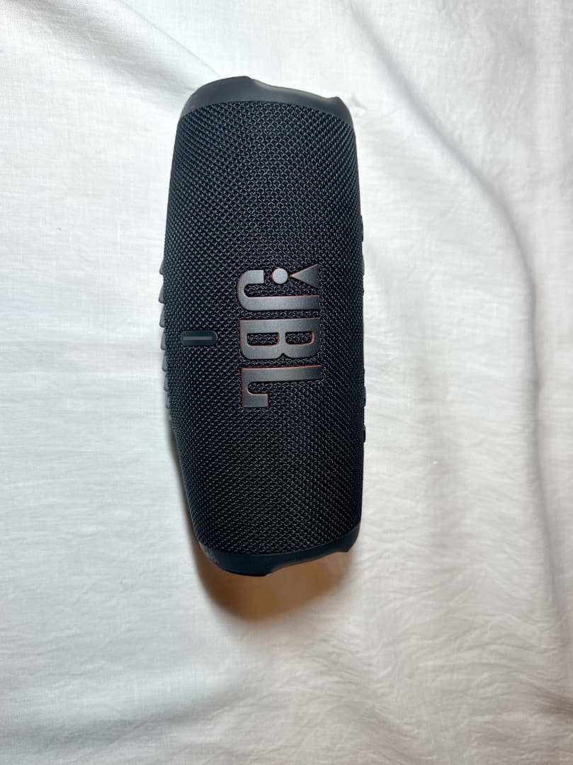 JBL CHARGE 5 Bluetoothスピーカー（防水・高音質）