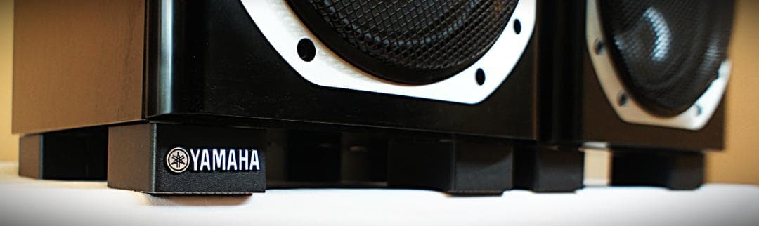 【超美品】YAMAHAスピーカー：NS-555AV　インシュレーター付整備良品