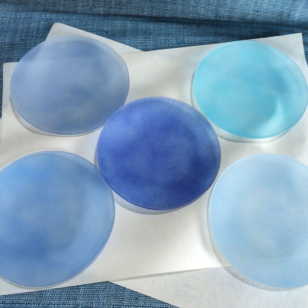 momoko中村孝子さんのガラス豆皿5種 Colors ガラス皿 d.Tam 中村孝子/桃子 ｜ 暮らしのうつわ 花田 作家