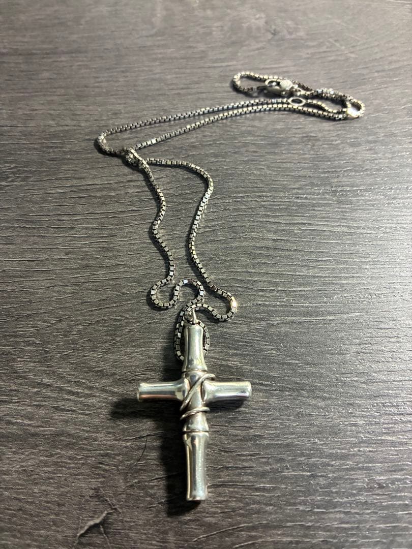 GUCCI グッチ クロスネックレス シルバー チェーンネックレス バンブー グッチ クロス ペンダント ネックレス シルバー925