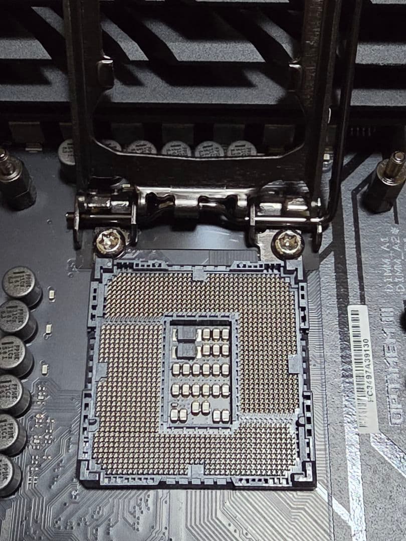 マザーボード ASUS ROG MAXIMUS XIII EXTREME Z590