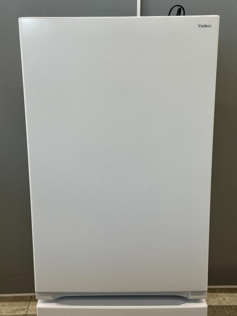 ヤマダ電機　冷凍冷蔵庫　156L　YRZ-F15J　2022年製