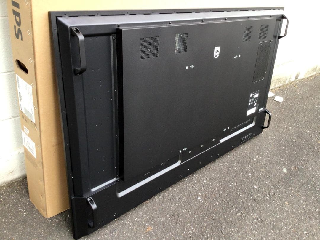 Philips★２週間しか使ってない新品同様の業務用ディスプレイ★65インチ