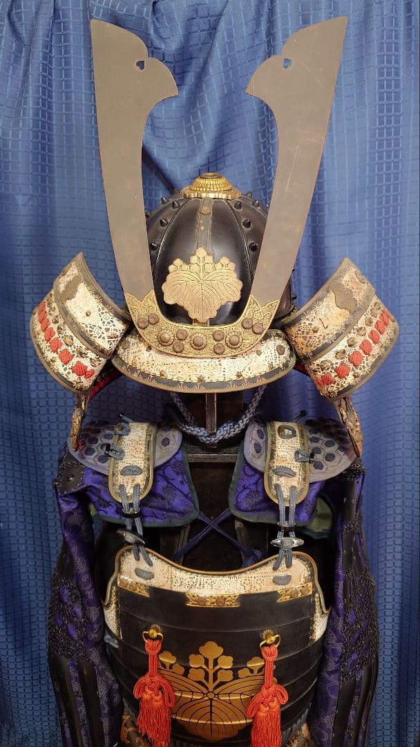 鉄道部品 製造形式板 近鉄特急 4枚組 モ22100-22400 自重板