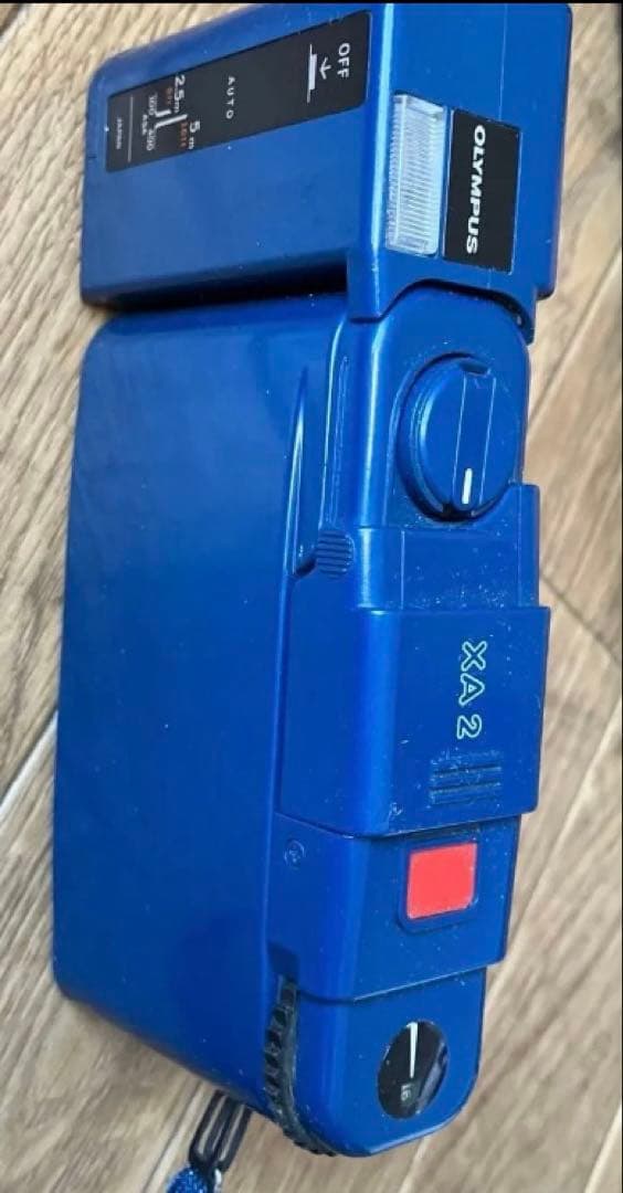 OLYMPUS XA2 A11 フィルムカメラ　ブルー