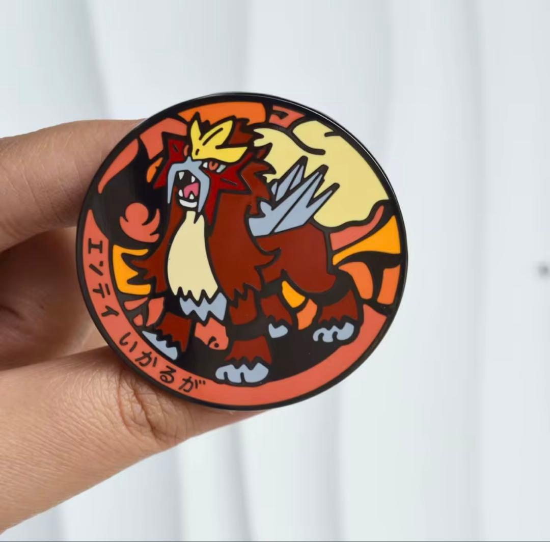 ポケモンマンホール ポケふた風ピンバッジ（エンテイ・スイクン
