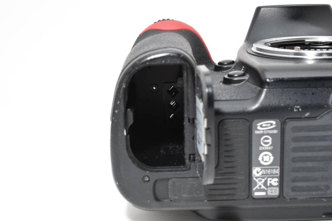 Nikon D700 ボディ バッテリー付属