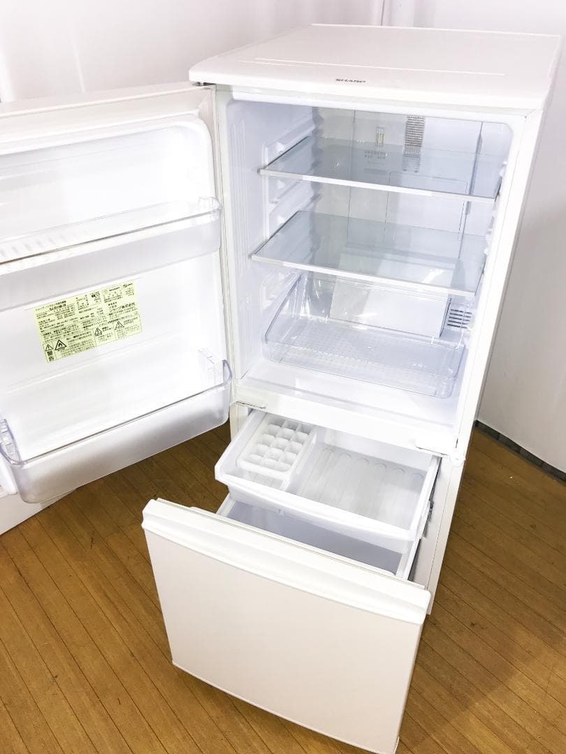 送料無料★SHARP 137L 冷蔵庫【SJ-D14A-W】