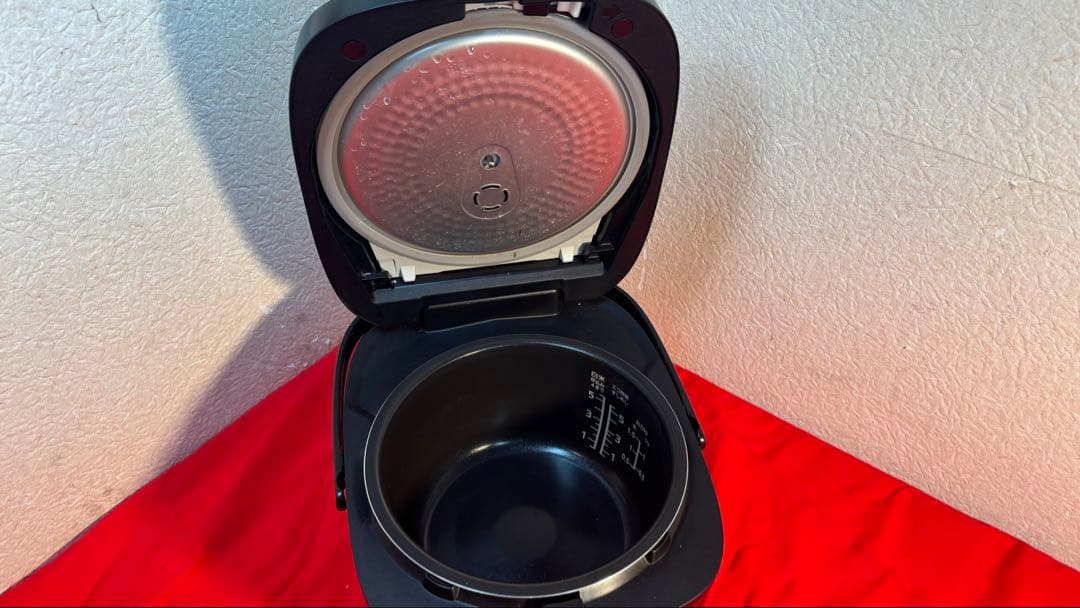 H*G様 カ*ー様 2024年 パナソニック5.5合炊IH ジャー炊飯器 SR-