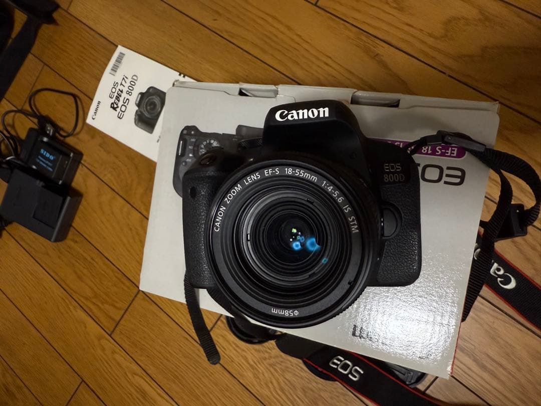 【美品】Canon EOS 800D（海外版）☆シャッター回数わずか1331回