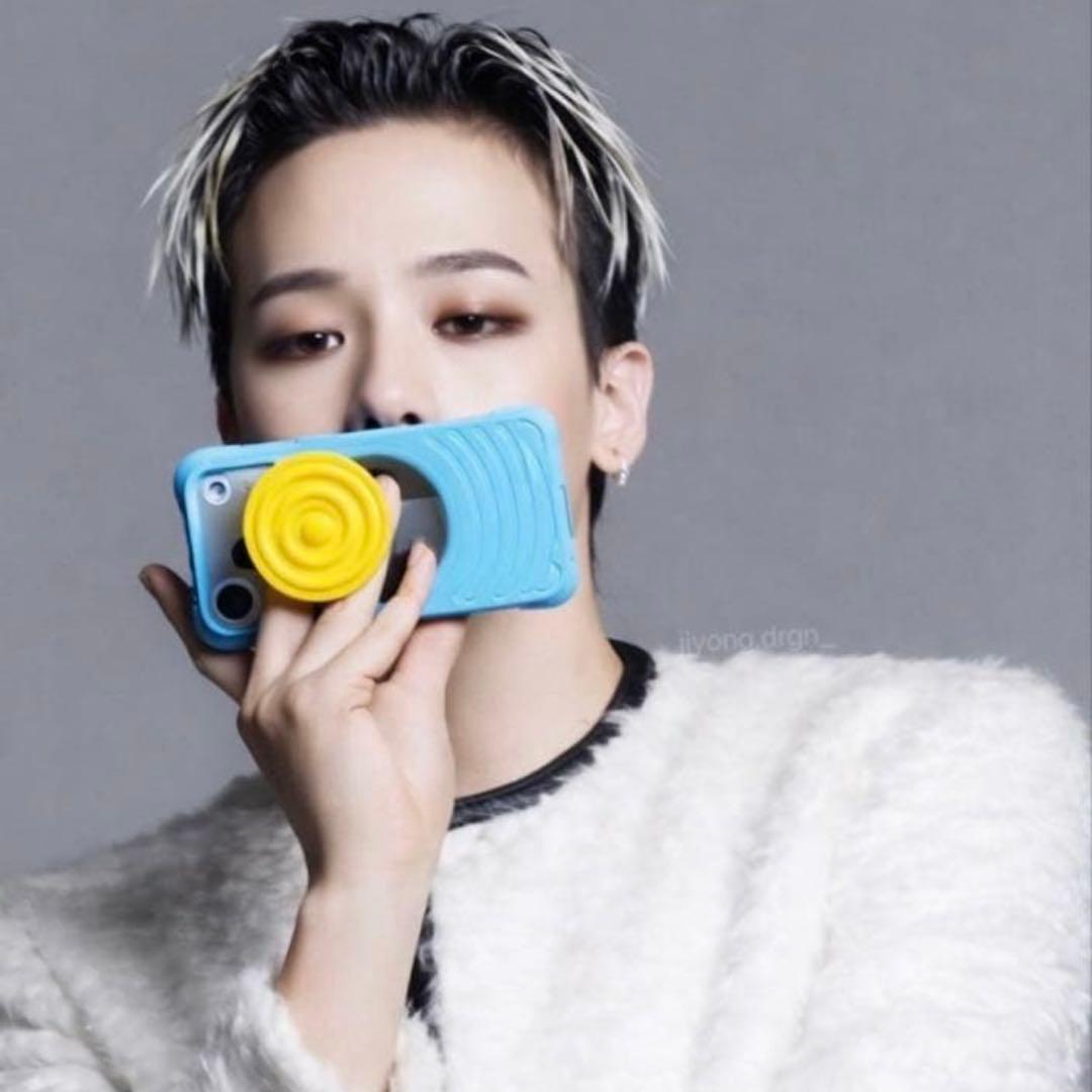 CASETiFY iPhone17PROケース G-DRAGON - メルカリ