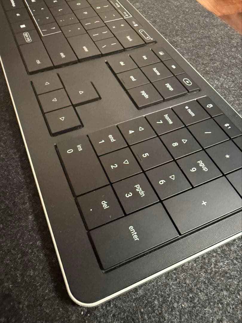 CLVX トラックパッド付きキーボード　win