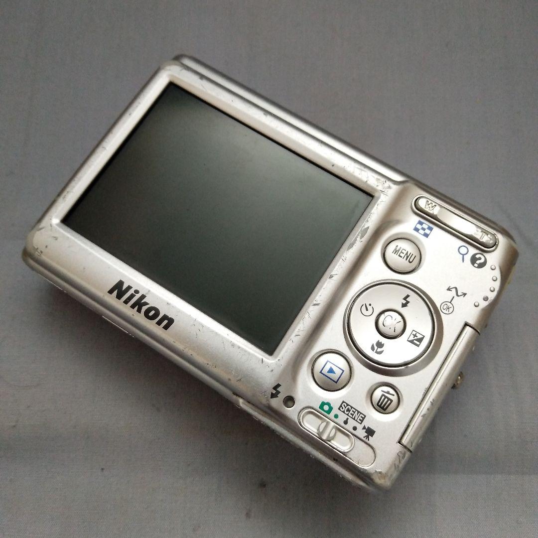 Nikon COOLPIX L12 シルバー - メルカリ