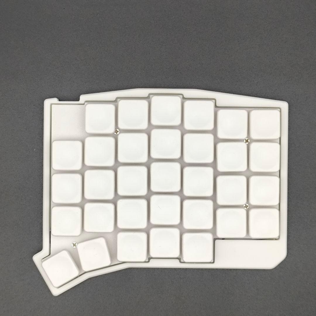 【完成品】64キー自作キーボード ロープロファイル 無線化