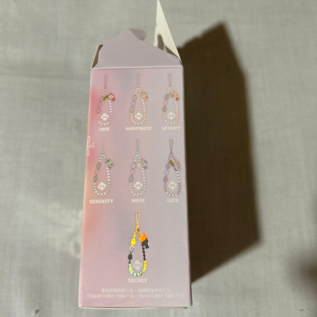 POPMART Big into Energy シリーズ フォンチャーム ラブブ - メルカリ