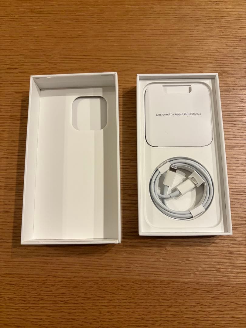 【超美品】Apple iPhone 14 Pro ゴールド 本体 128GB