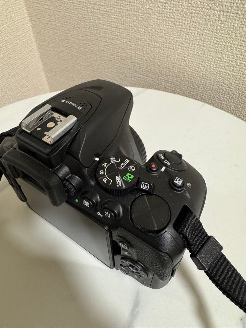 Nikon 眼レフカメラ D5600 ダブルズームキット D5600WZBK