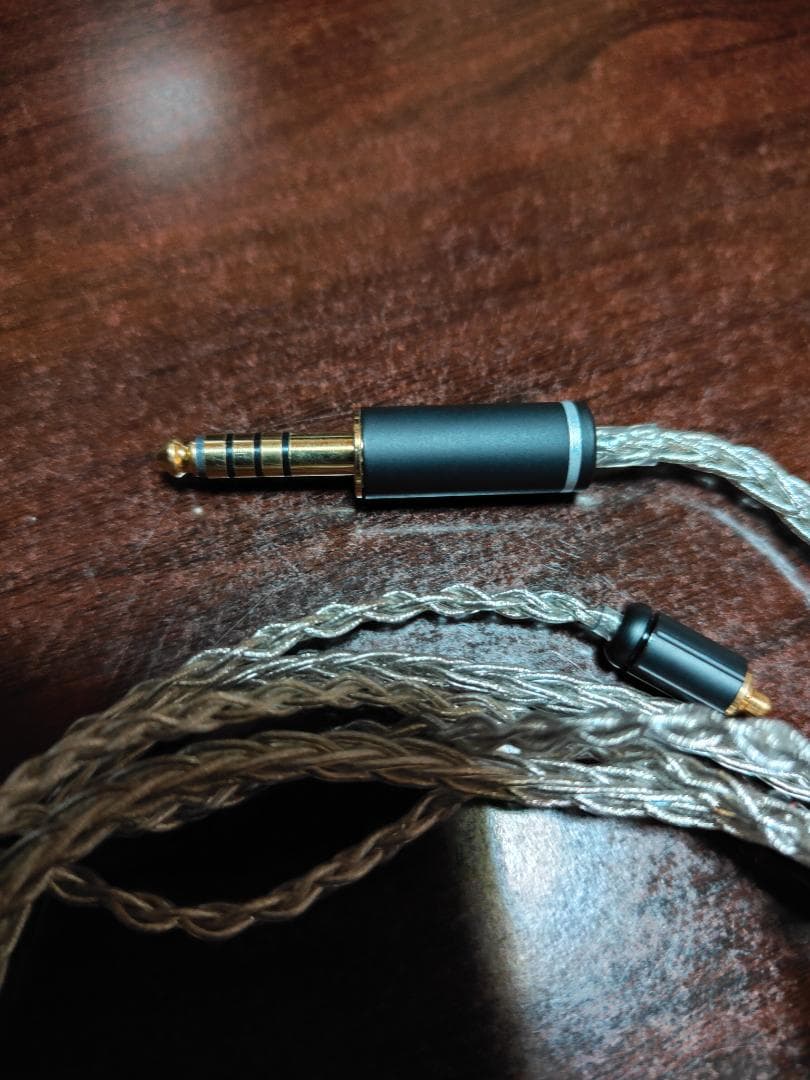 Nobunaga Labs 玉兎 4.4mm 5極バランスケーブル MMCX