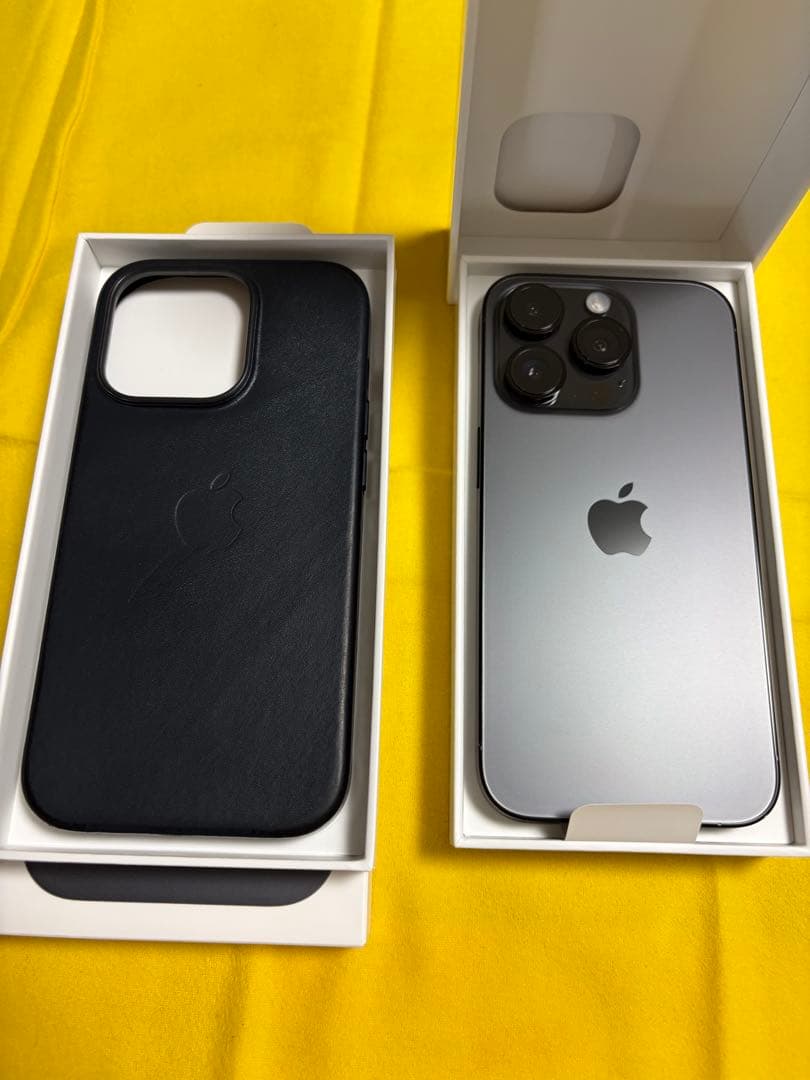 iPhone 14 Pro スペースブラック 128GB(SIMフリー)+ケース