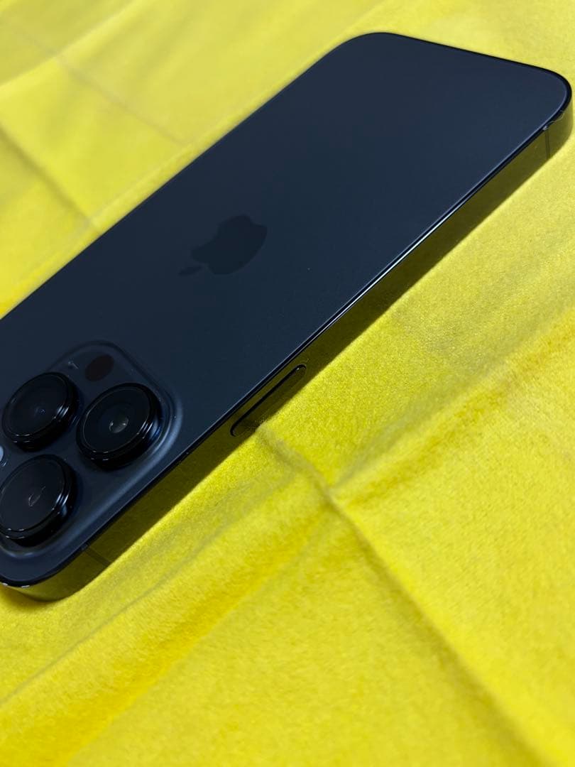 iPhone 14 Pro スペースブラック 128GB(SIMフリー)+ケース