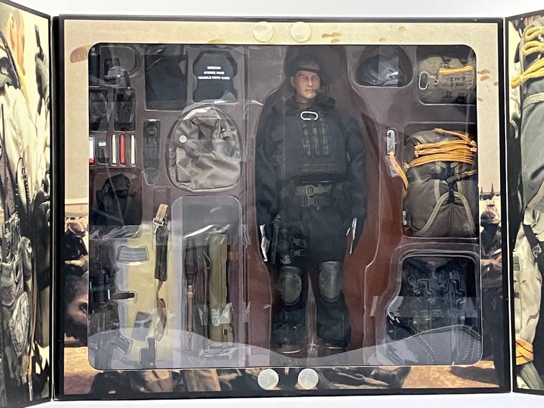 森*史様 Hot Toys 米軍レンジャー HALO 1/6 未開封 - メルカリ