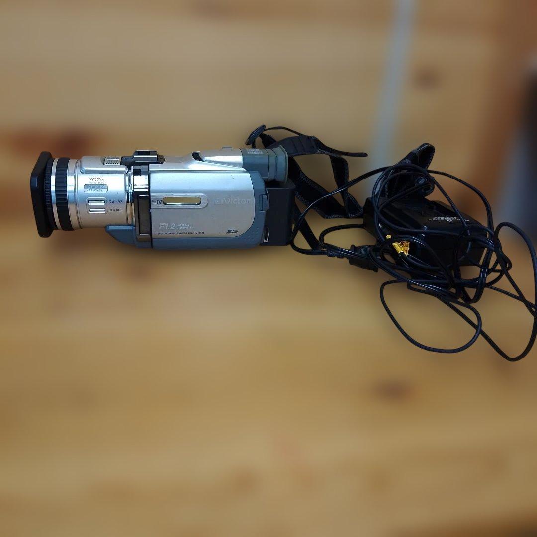 Victor ビクター デジタルビデオカメラ GR-DV5000 - メルカリ