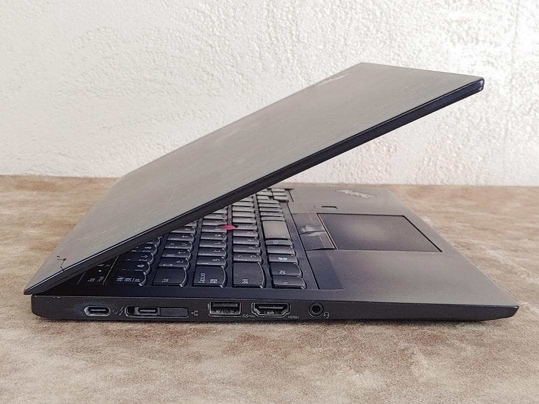 ジャンク】ThinkPad X280 Core i7、天板ひび割れ