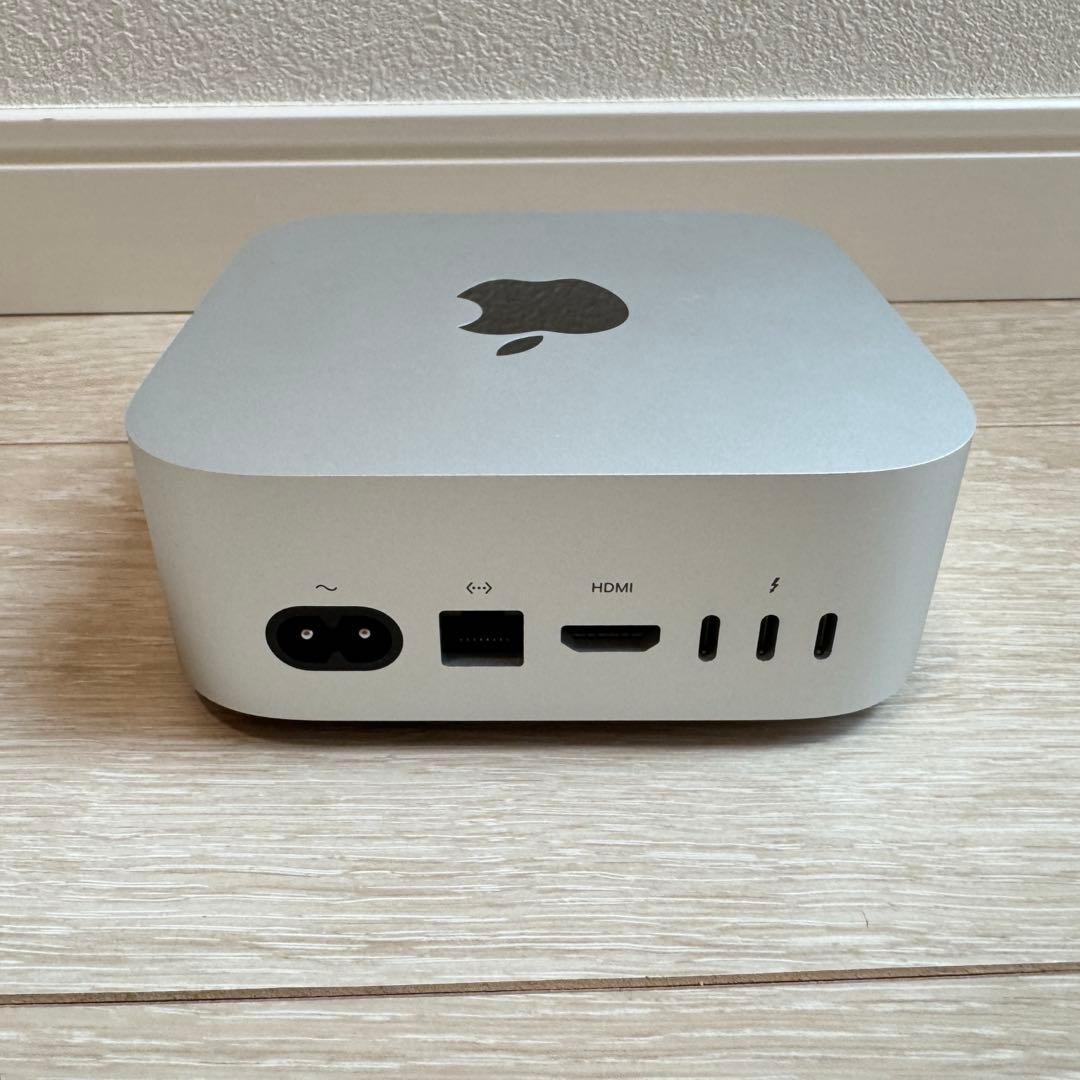Mac mini M4/10コア/16GBメモリ/512GB SSD おまけ付き