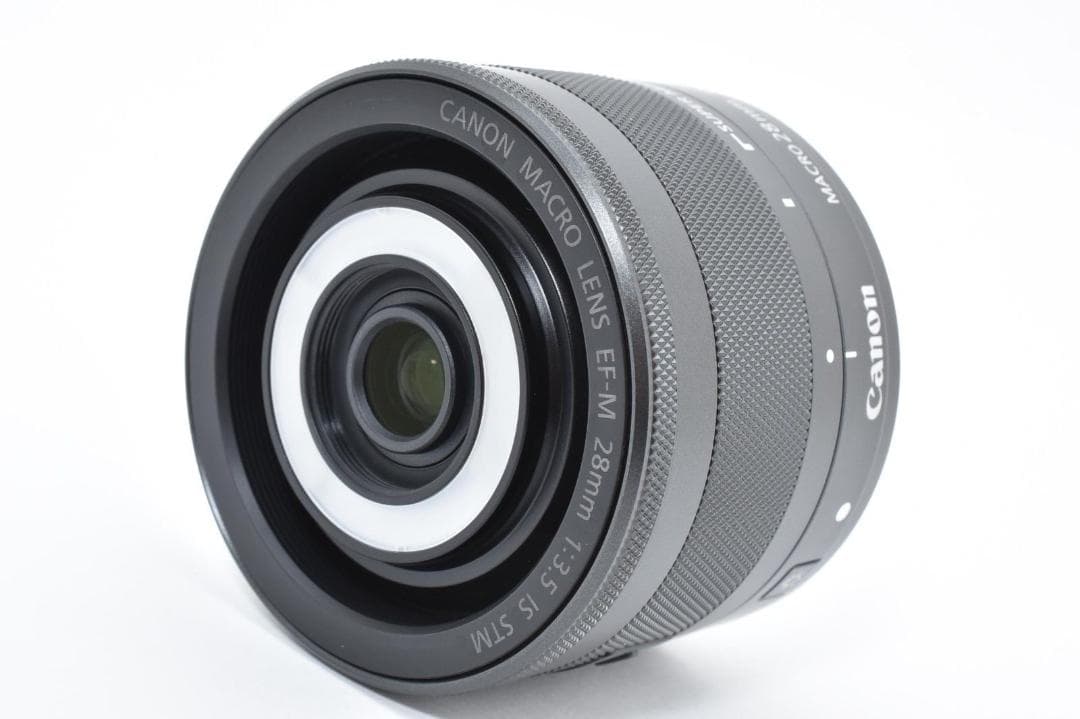 【新品級】 キヤノン CANON EF-M 28mm F3.5 IS STM