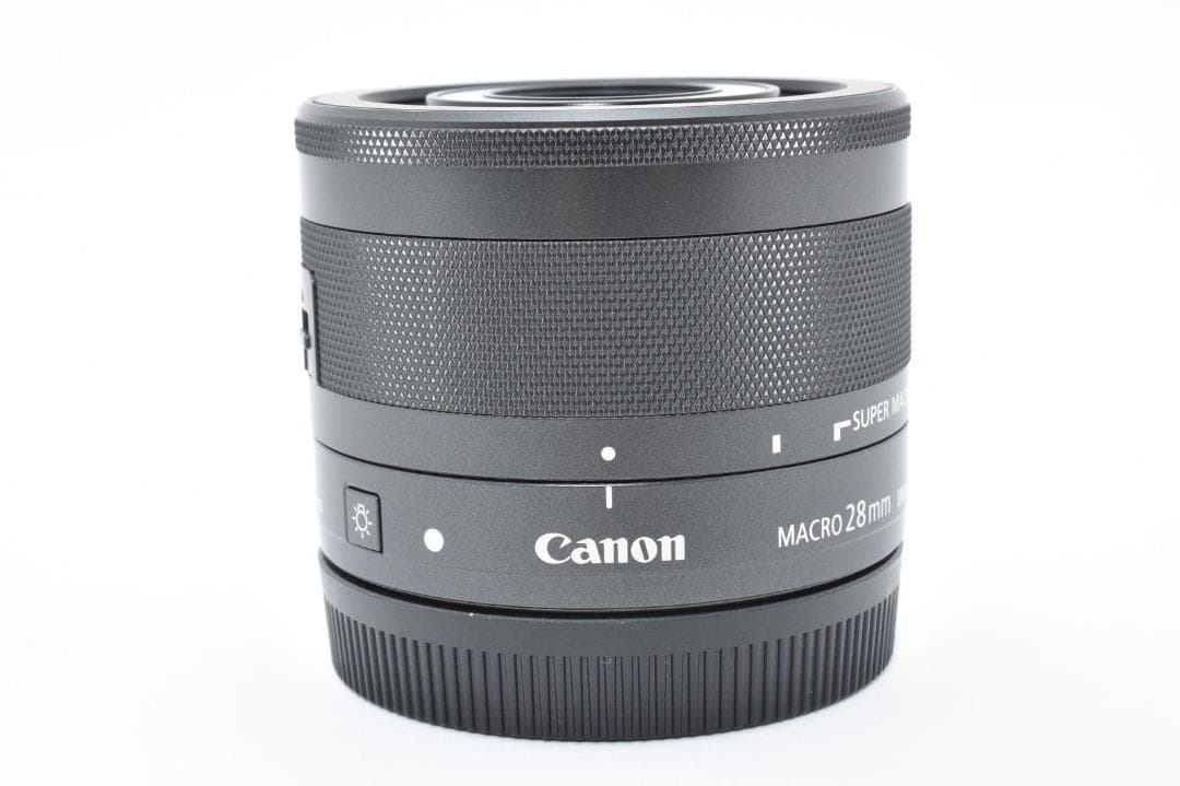 【新品級】 キヤノン CANON EF-M 28mm F3.5 IS STM