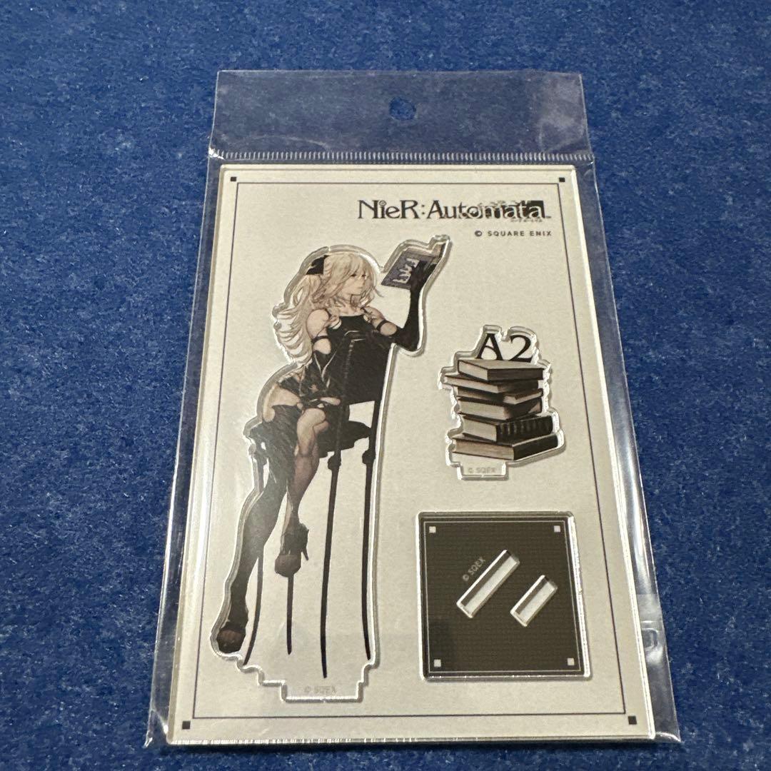 NieR ニーアオートマタ 書店コラボ限定アクリルスタンド A2と書物