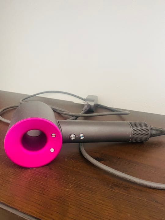 dyson ドライヤー本体のみ