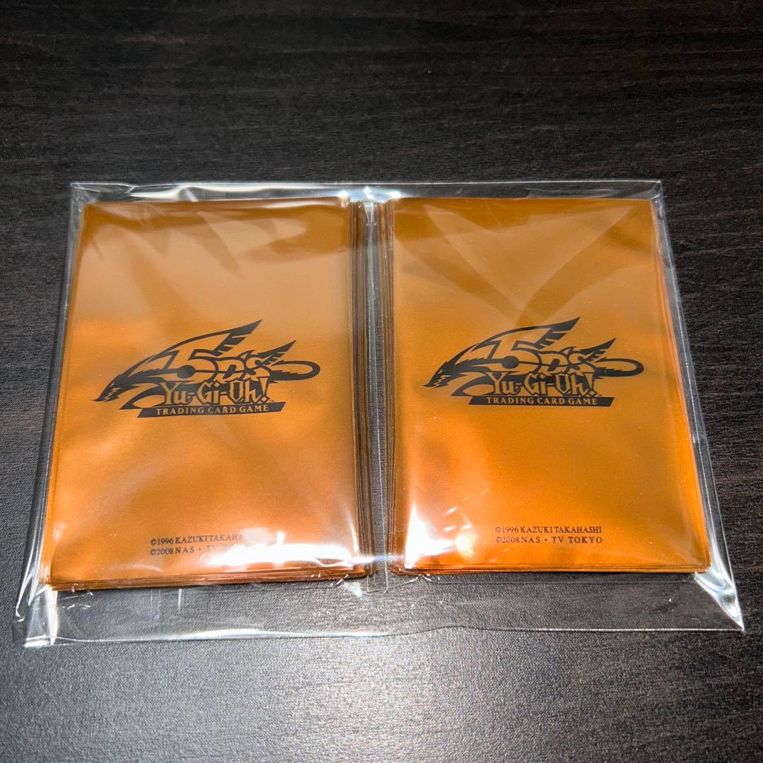英語版】遊戯王 未開封 スリーブ 5D's tin缶 ブロンズ 40枚×2 - メルカリ