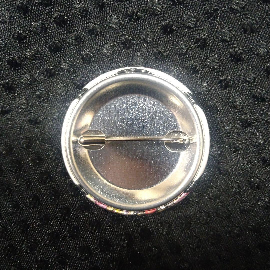 ToLOVEる パーカー特典缶バッジ ※缶バッジのみ - メルカリ