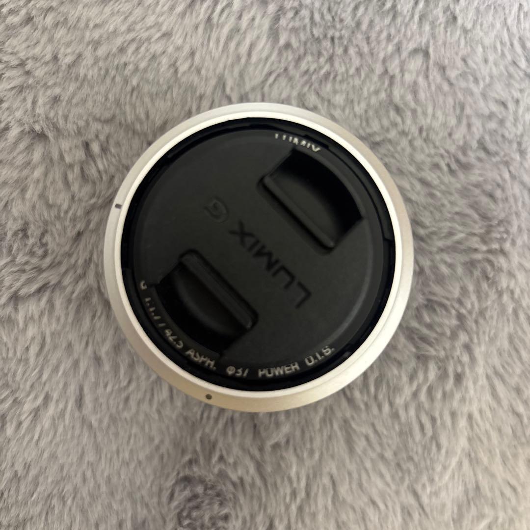 美品Panasonic LUMIX 42.5mm 単焦点レンズ