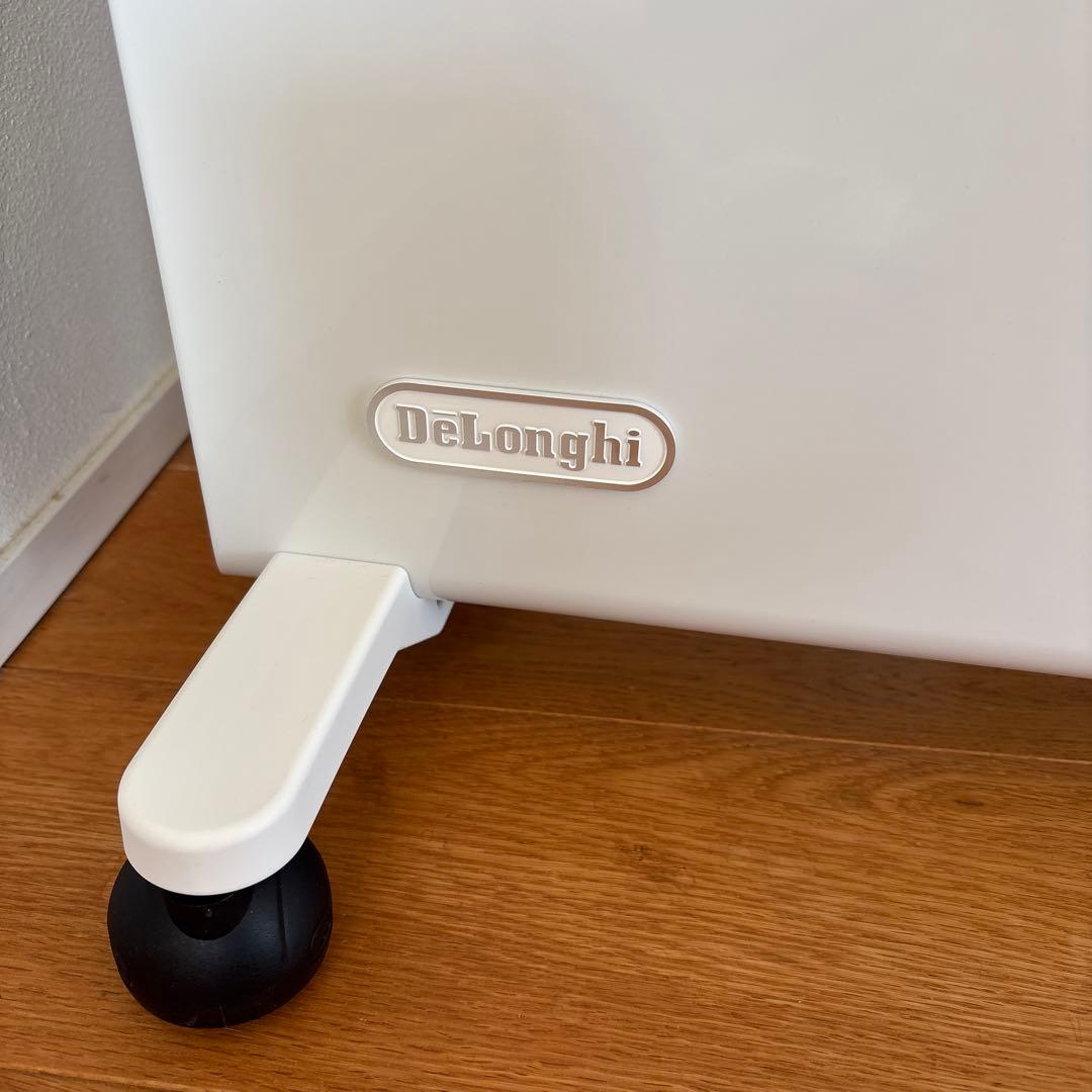 デロンギ　コンベクターヒーター