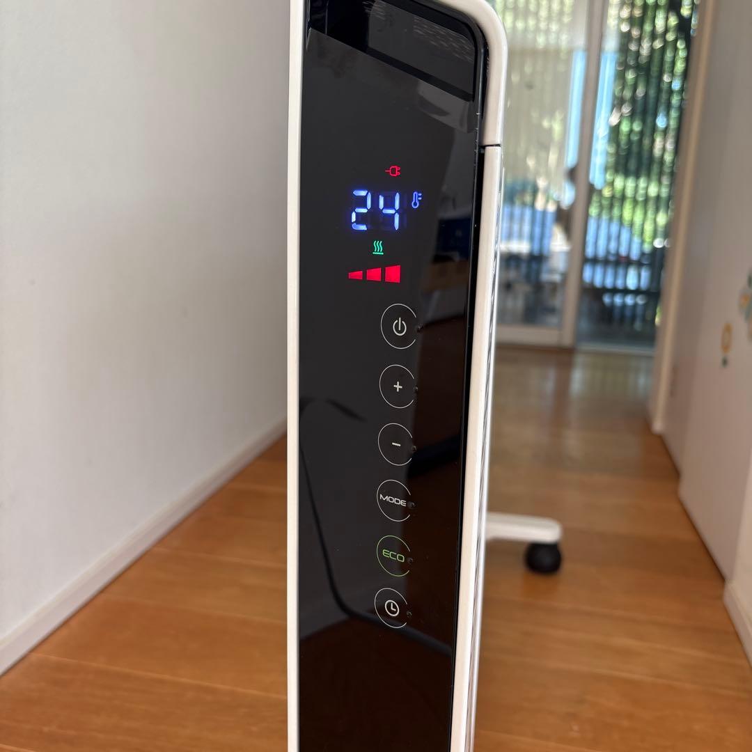 デロンギ　コンベクターヒーター