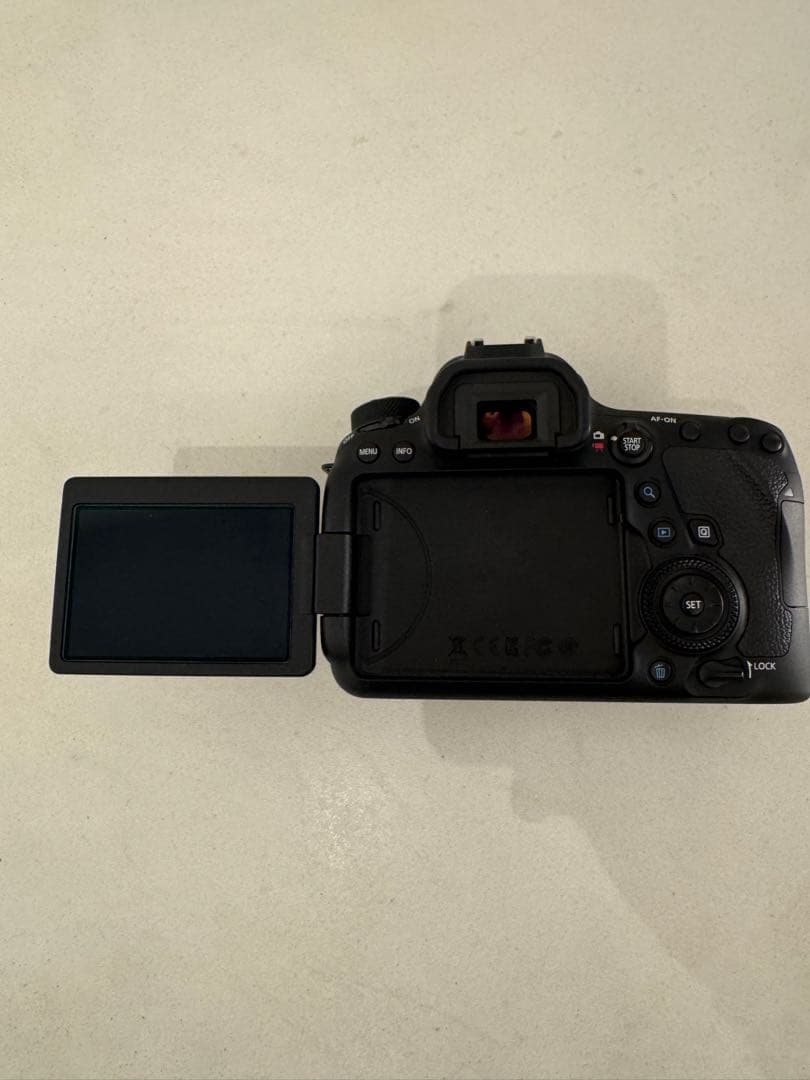 デジタルカメラ Canon EOS 6D Mark II