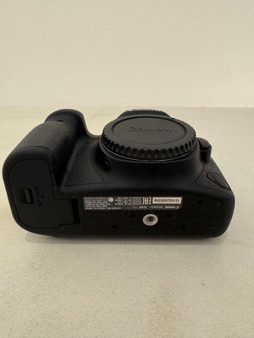 デジタルカメラ Canon EOS 6D Mark II