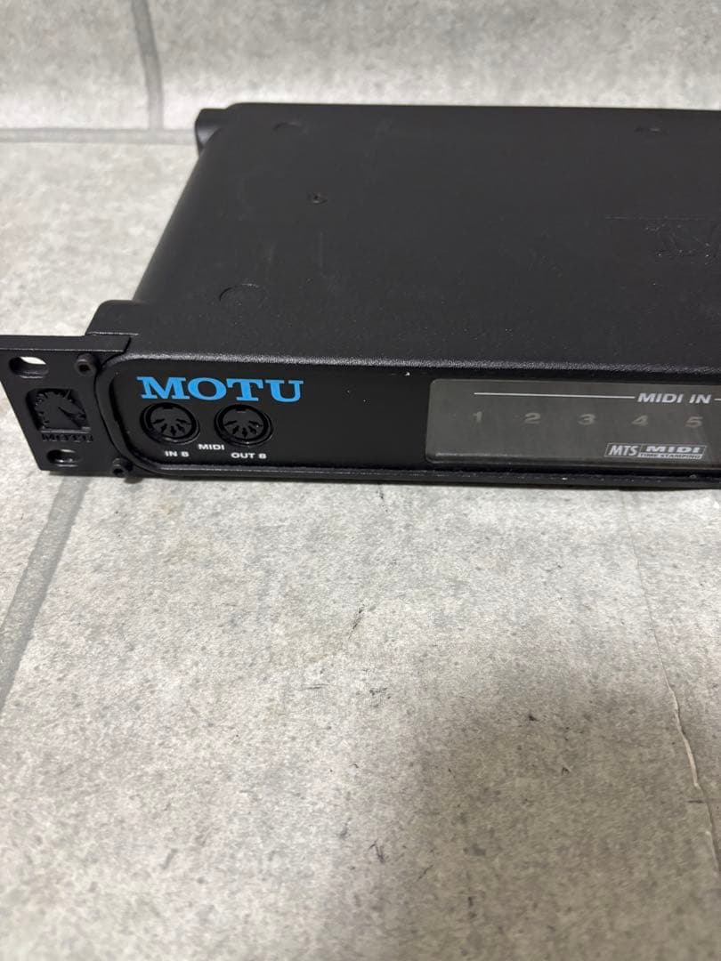 MOTU MIDIEXPRESS128 8in9out midiインターフェイス
