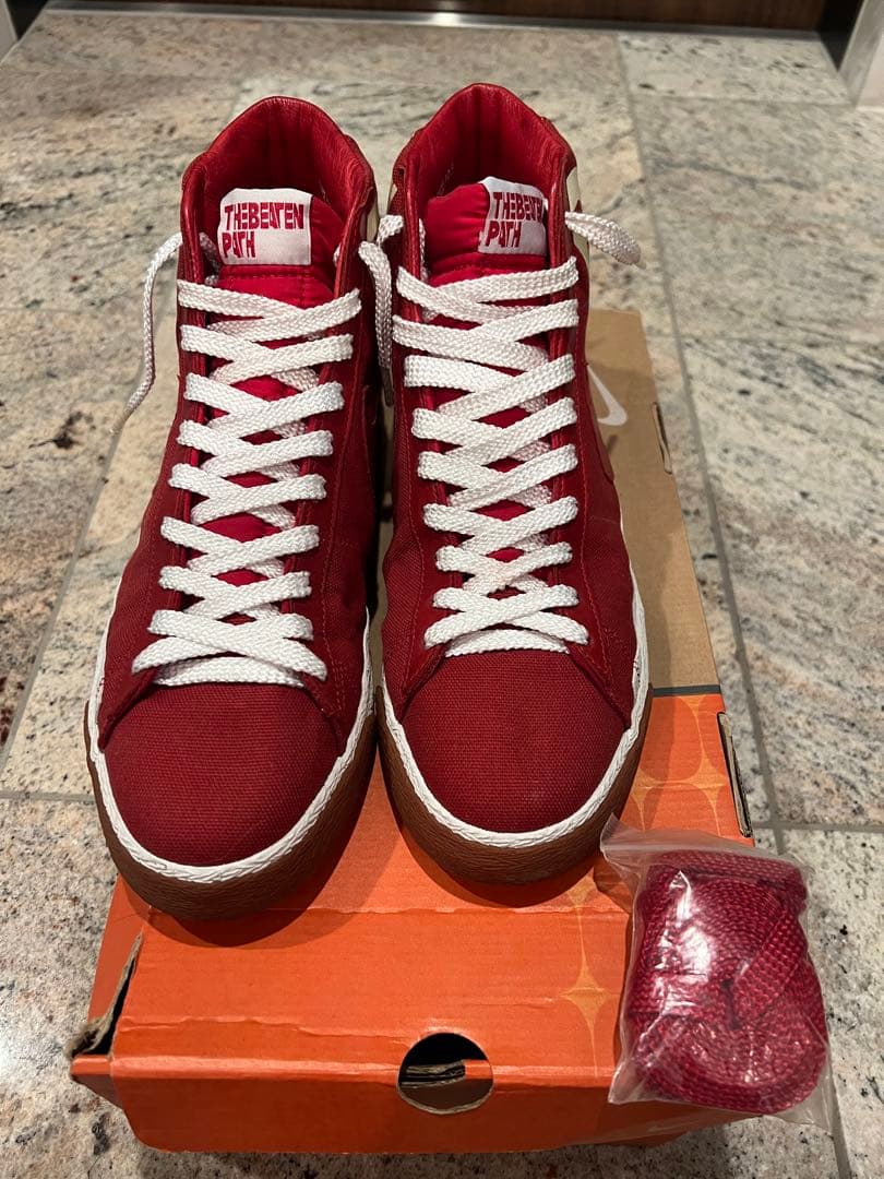 超美品2005年 NIKE BLAZER 73 ビューティフルルーザーズ - メルカリ