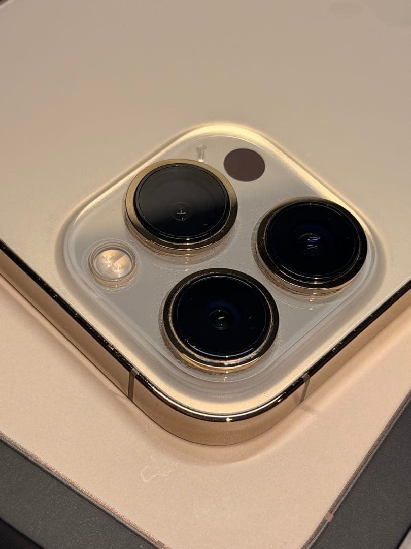 【美品】iPhone 13 Pro Max 256GB ゴールド　豪華おまけ付き