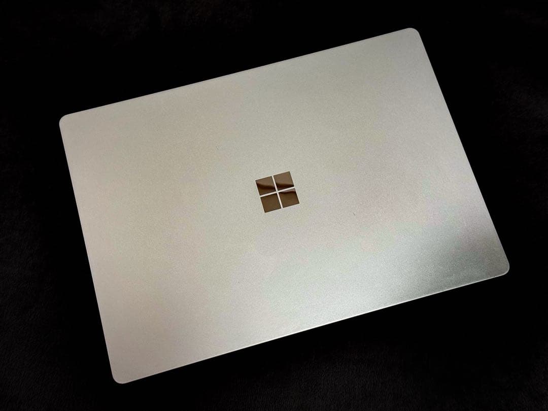【美品】Surface Laptop (i5-7200U,4GB,128GB)
