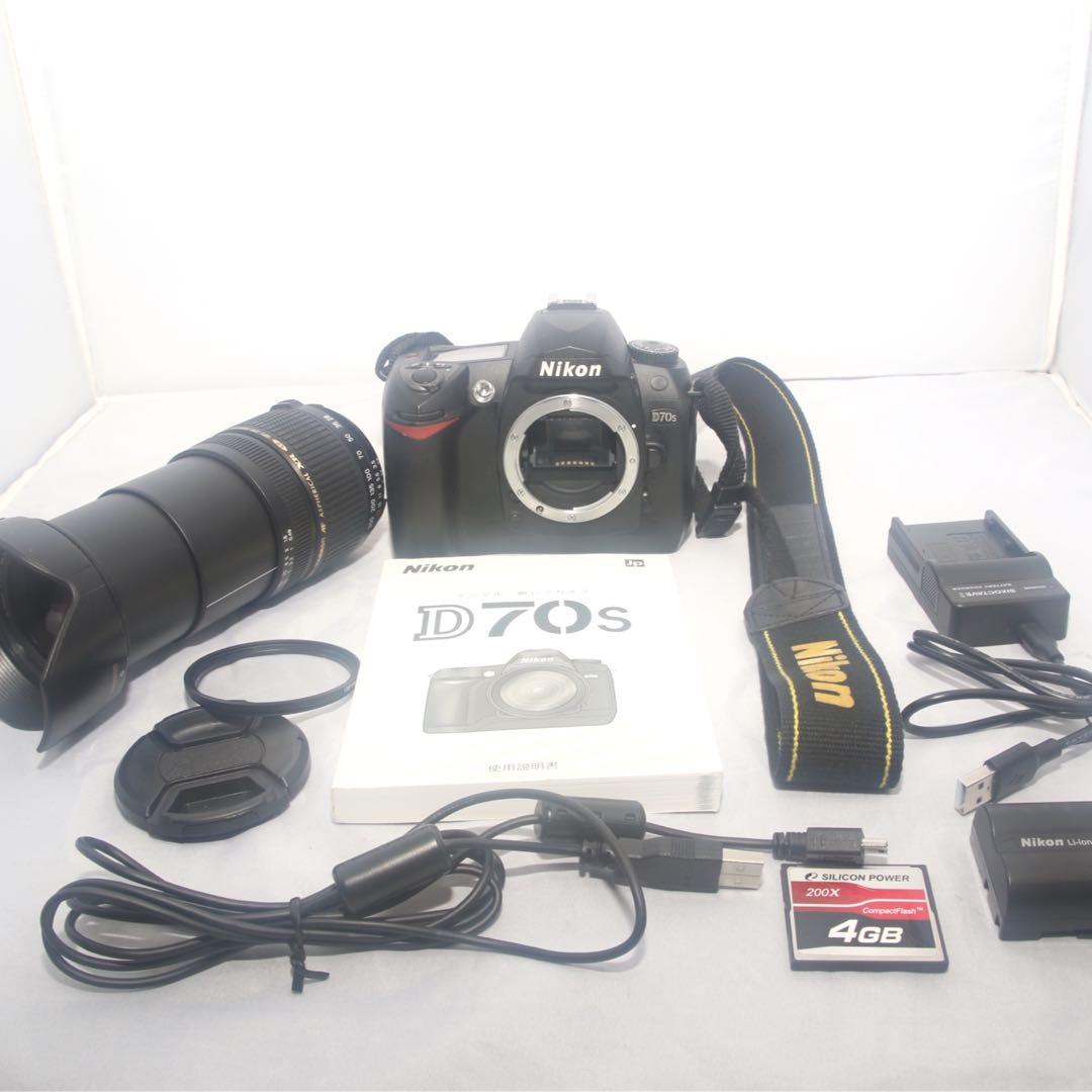 ⭐️ニコン Nikon D70⭐️ニコン デジタル一眼レフ⭐️01
