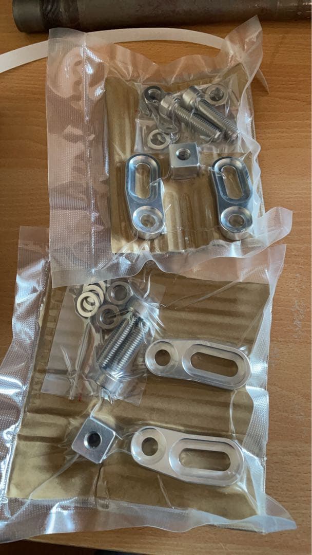 GPz900R☆アッパーカウルアジャスタブルダウンステー - メルカリ